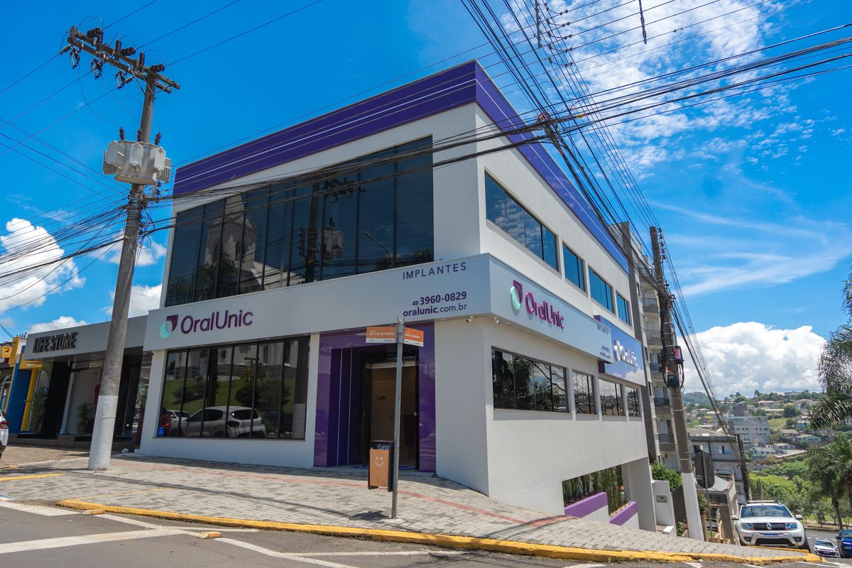Fachada da Oral Unic Caçador na R. 7 de Setembro, 161, Centro de Caçador